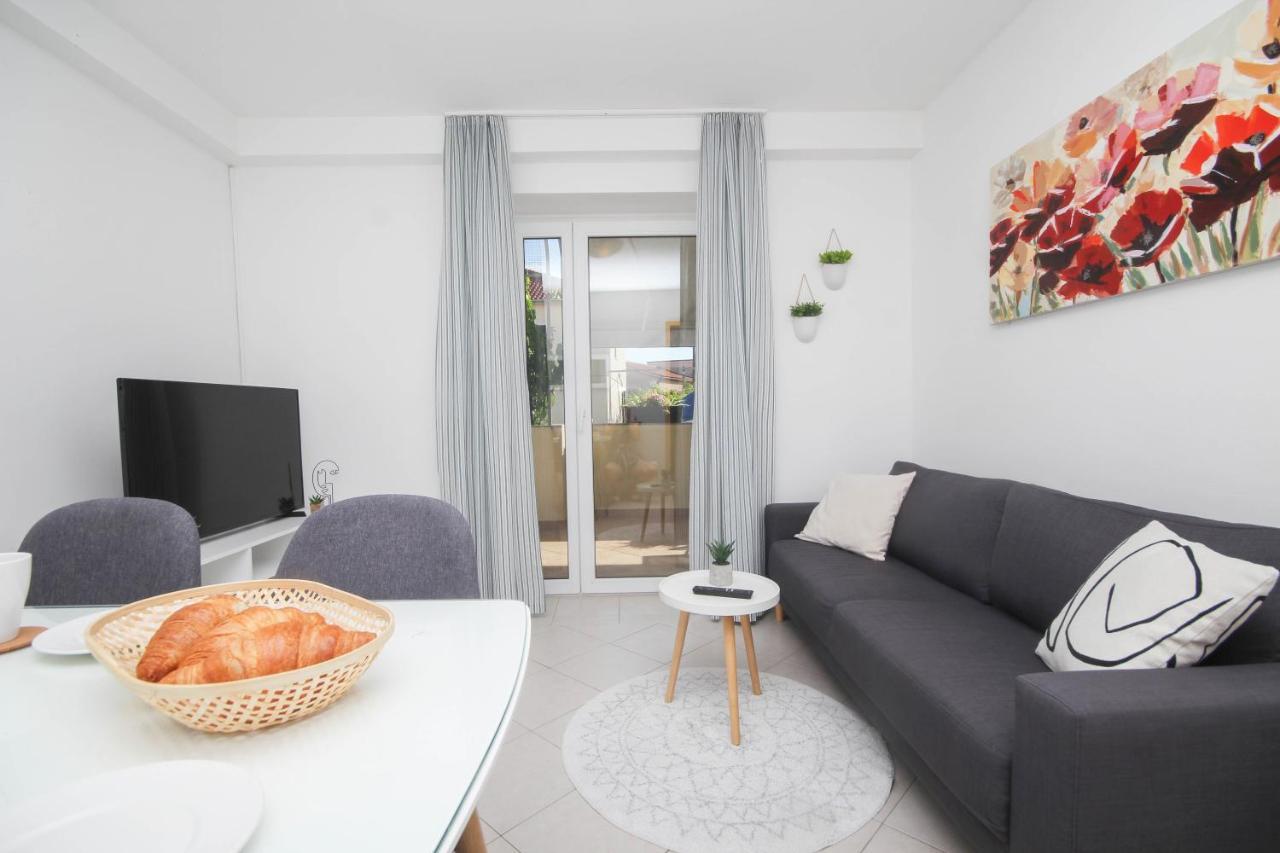 Family Petrov Apartments 沃迪切 外观 照片